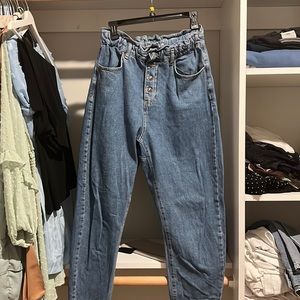 Zara mom jeans, make butt look great and most comfortable jeans I’ve ever owned.